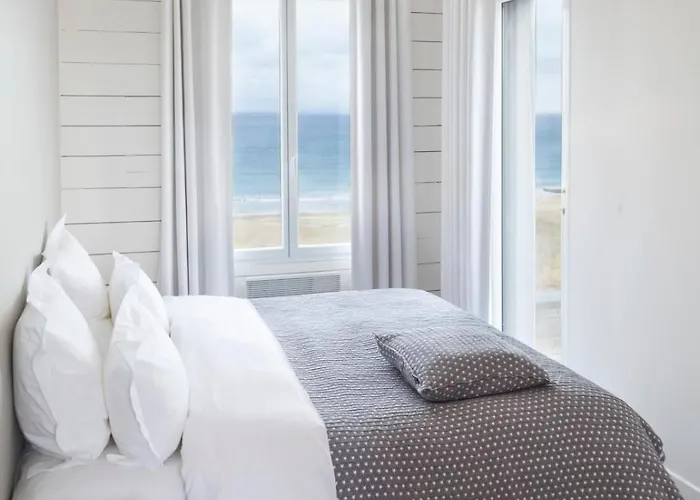 Holiday home Gris Galets *